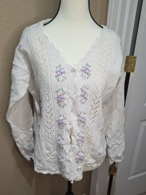 VTG Cream Floral Embroidered Women's Cardigan Sweater